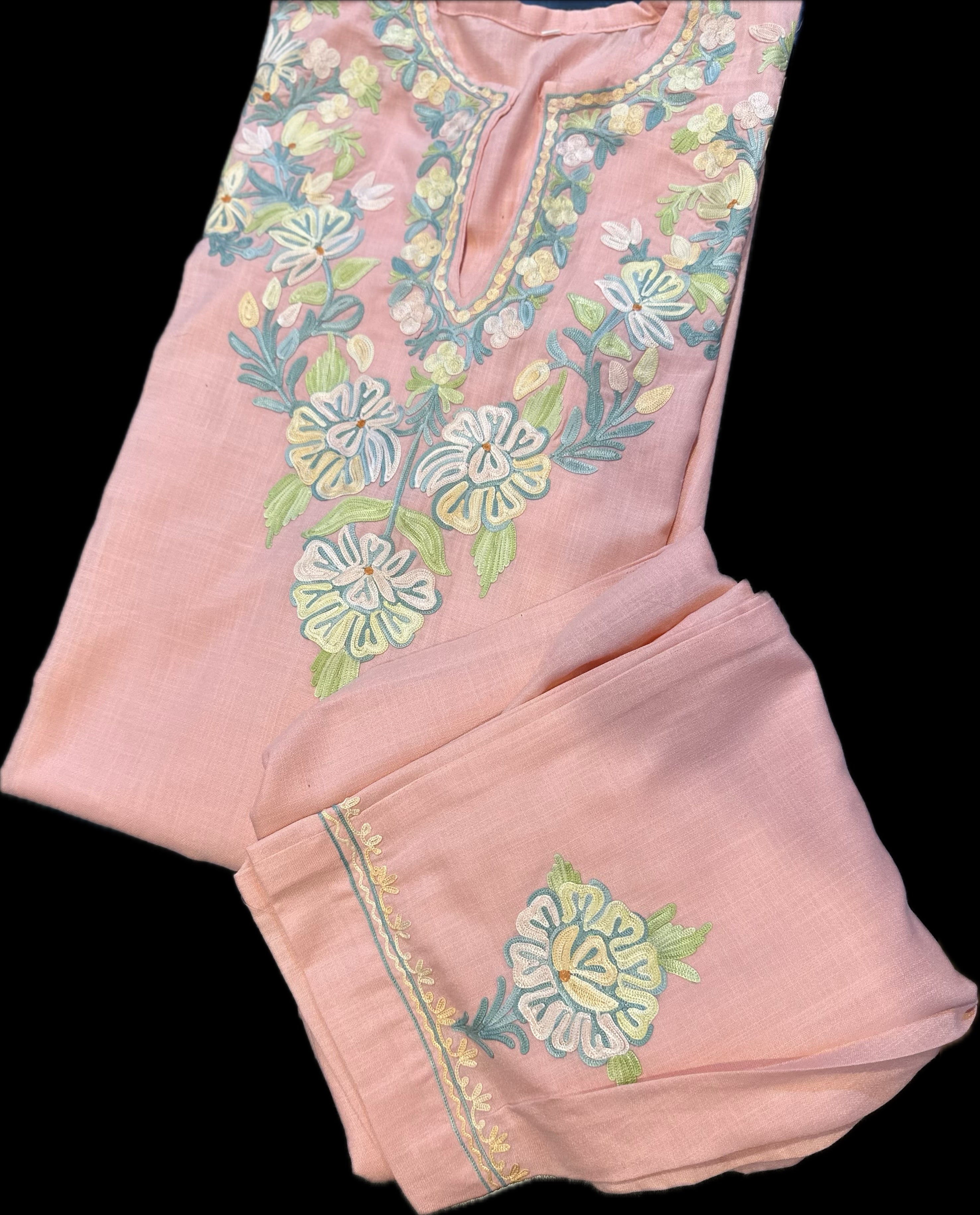 Summer Pheran set (Aari)