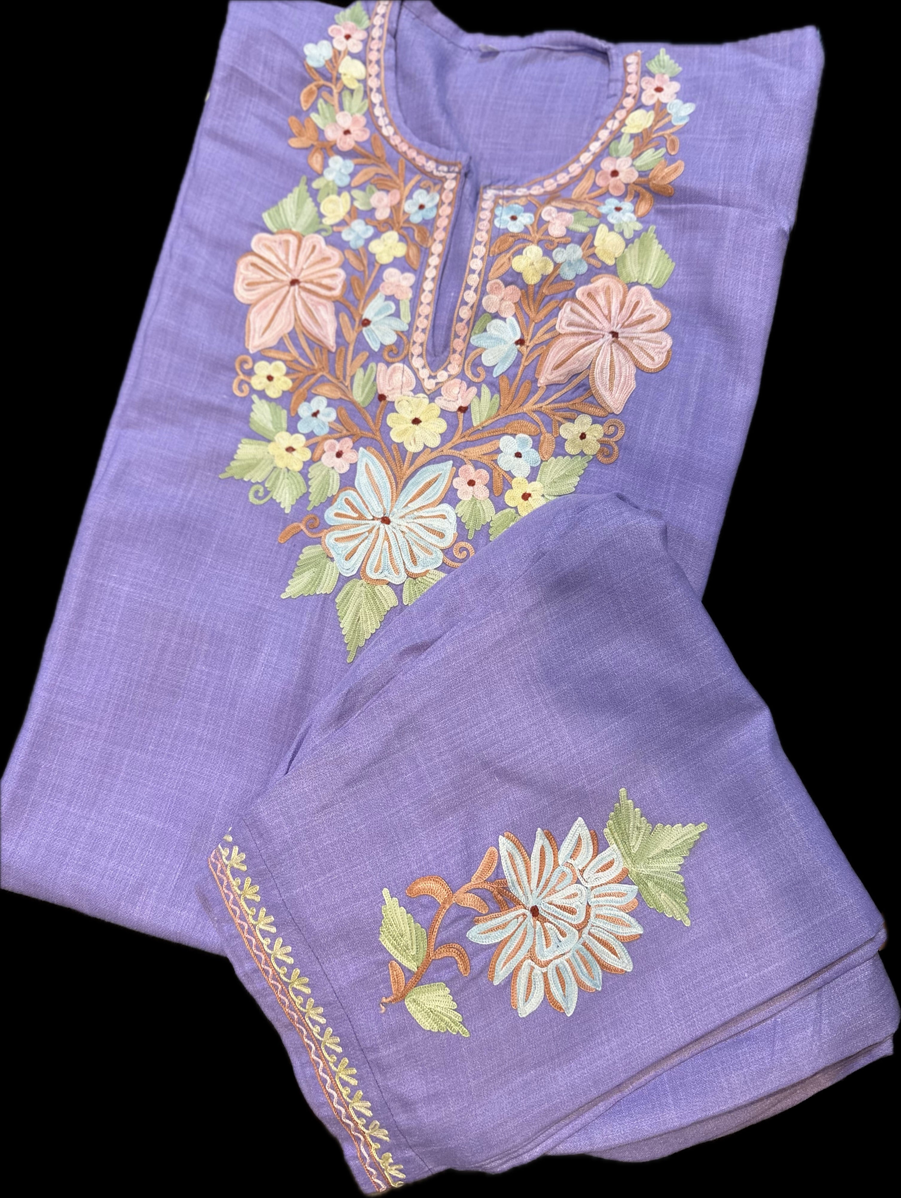 Summer Pheran set (Aari)