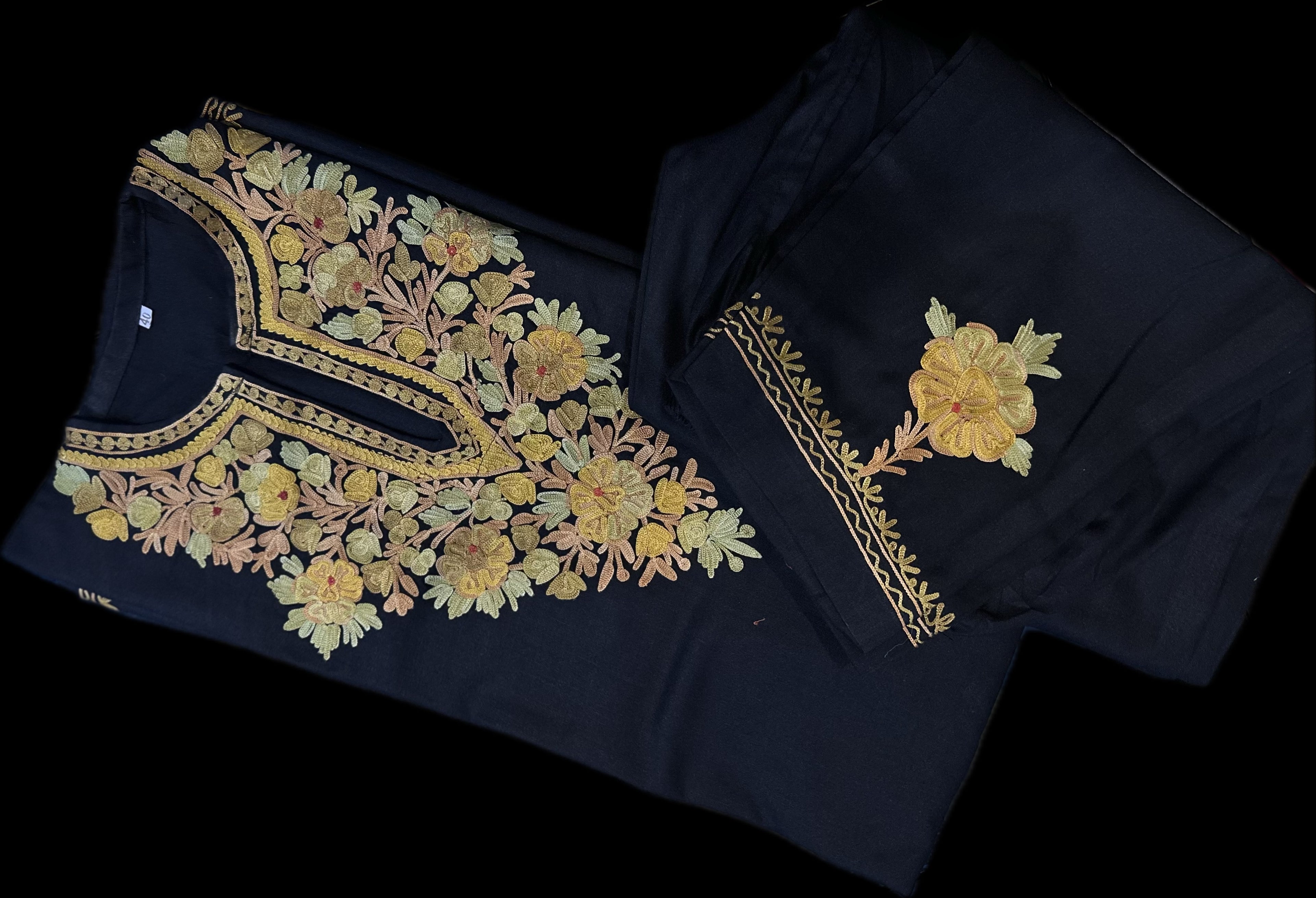 Summer Pheran set (Aari)
